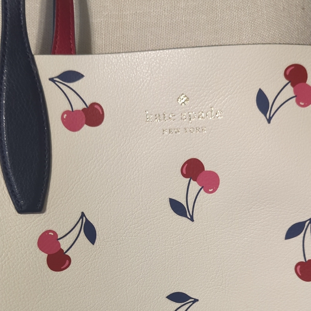 Kate Spade Reversible Red/Cherries Leather Tote Bag with Spacious Interior - Picture 5 of 5